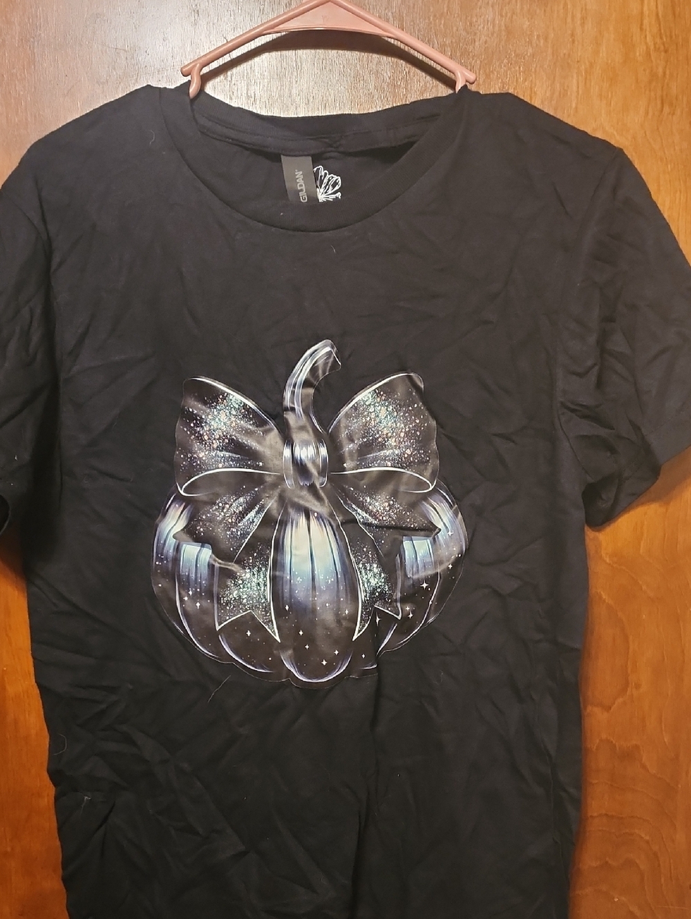 Black Graphic Pumpkin Tee with Shimmer Bow